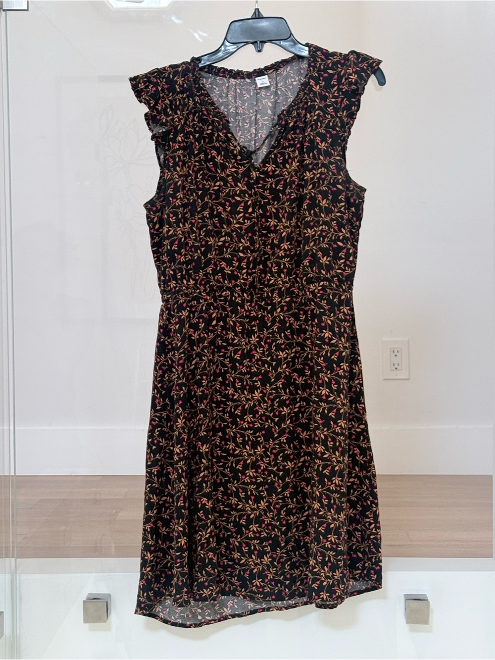 Old Navy Black Floral V-Neck Cap-Sleeve Dress with Pink and Tan Accents